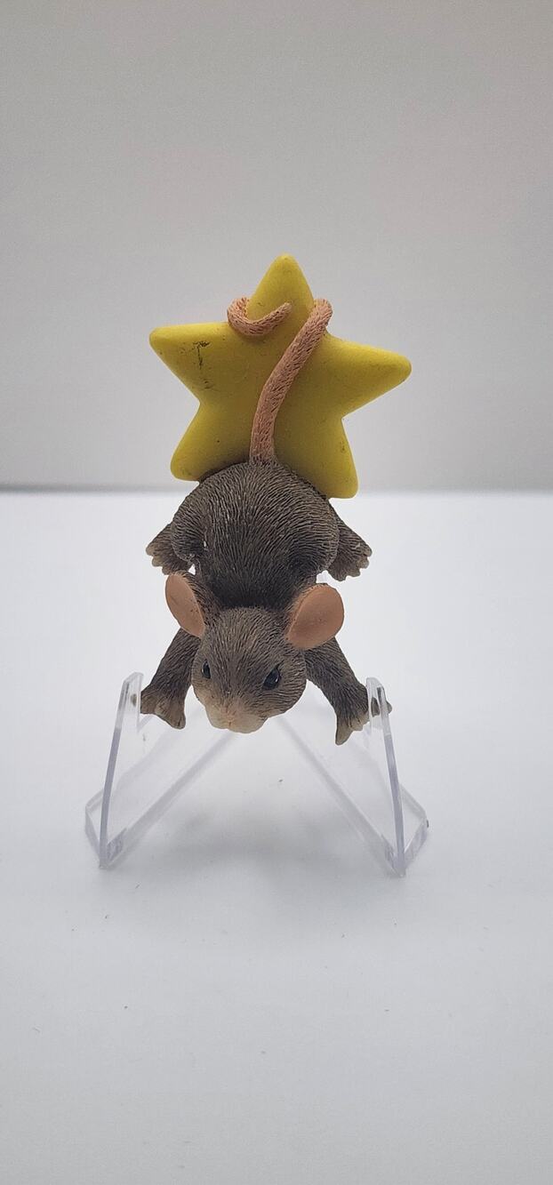 Vintage Charming Tails Mouse Star Pin Leaf & Acorn Club Member 1998-2000